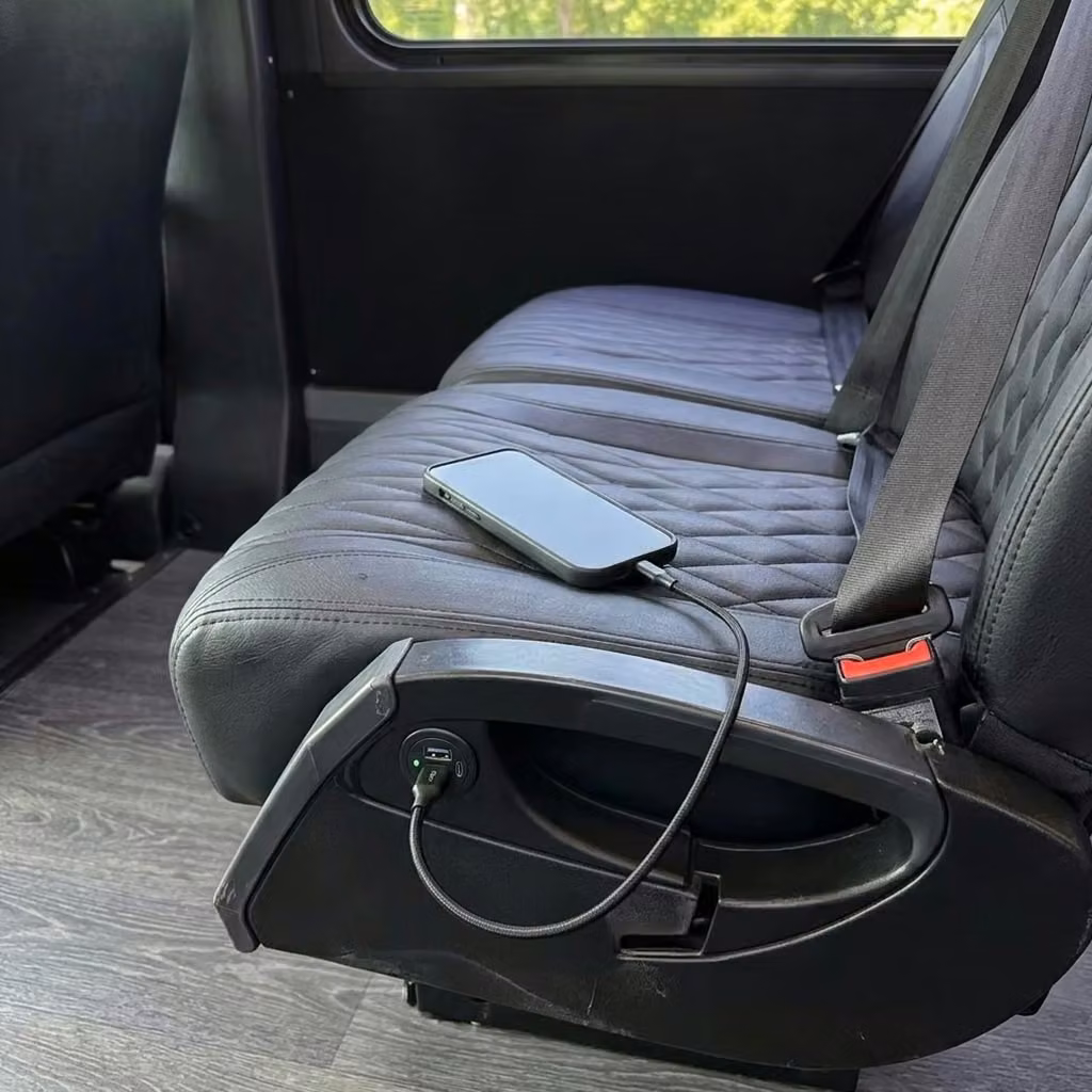 monterey 20 passenger minibus usb charging