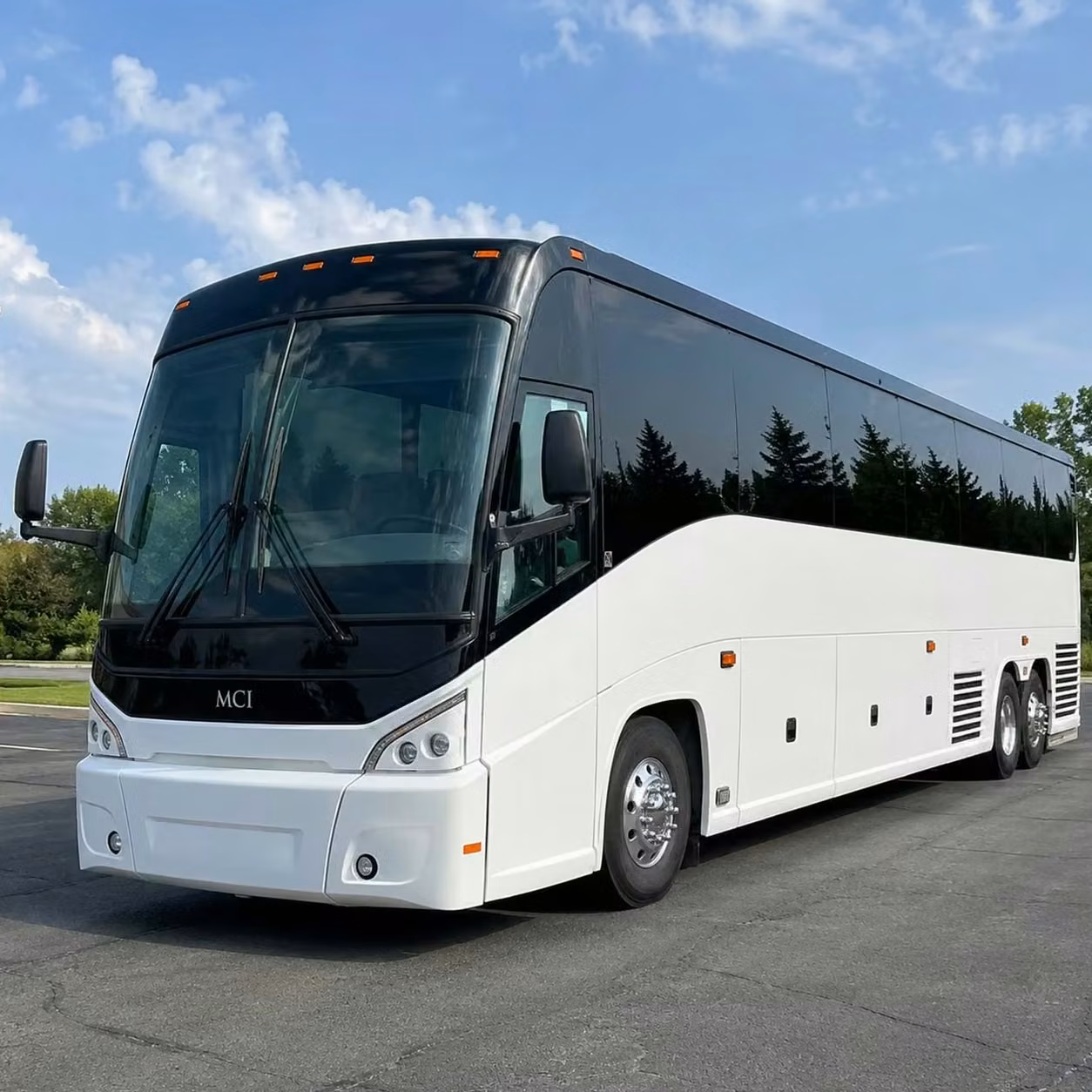 monterey group transportation for pre show happy hours and encore nights out