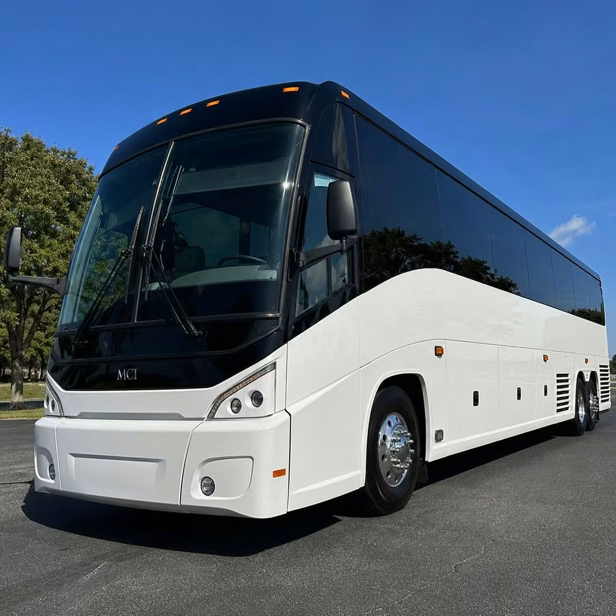 monterey parking shuttle services for concerts