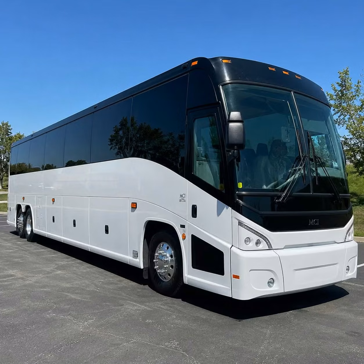 monterey recurring long term and contract employee shuttle services in monterey