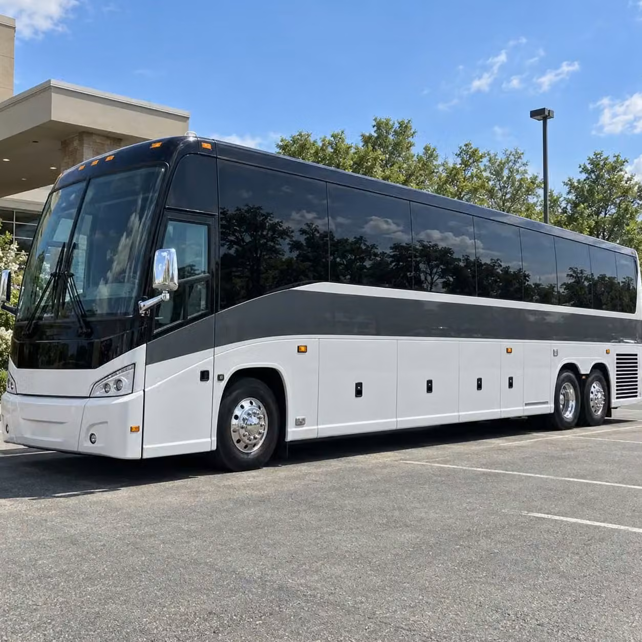 monterey shuttle bus services to levis stadium